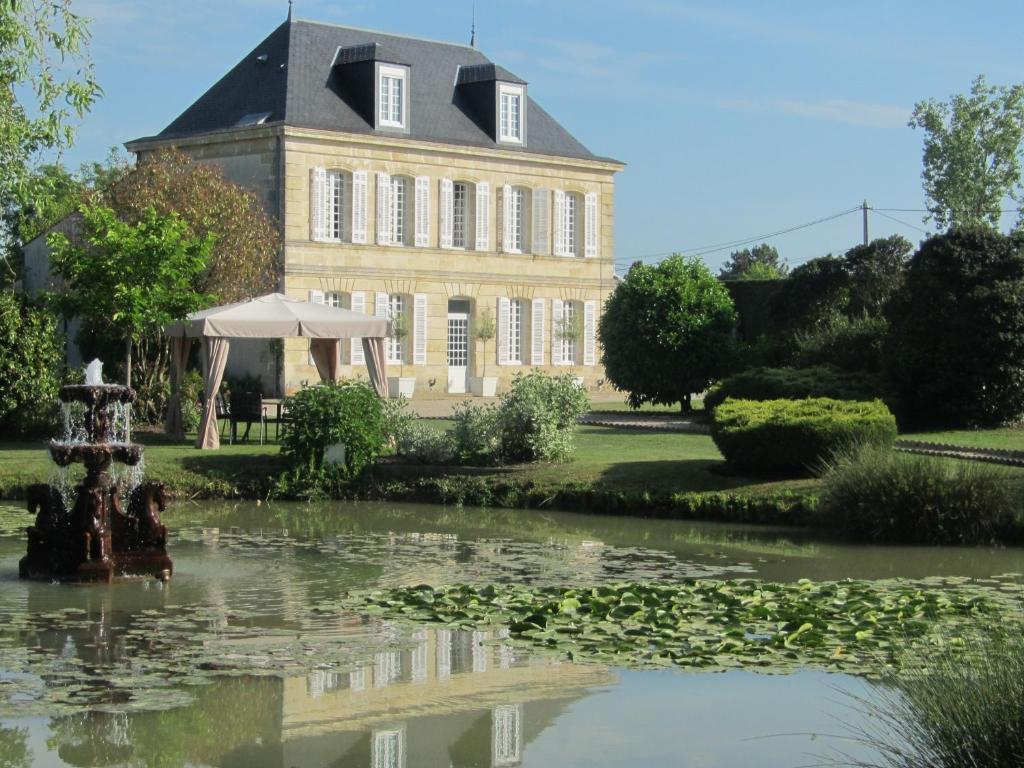 Chateau Beau Jardin Hotel Gaillan-en-Médoc Esterno foto