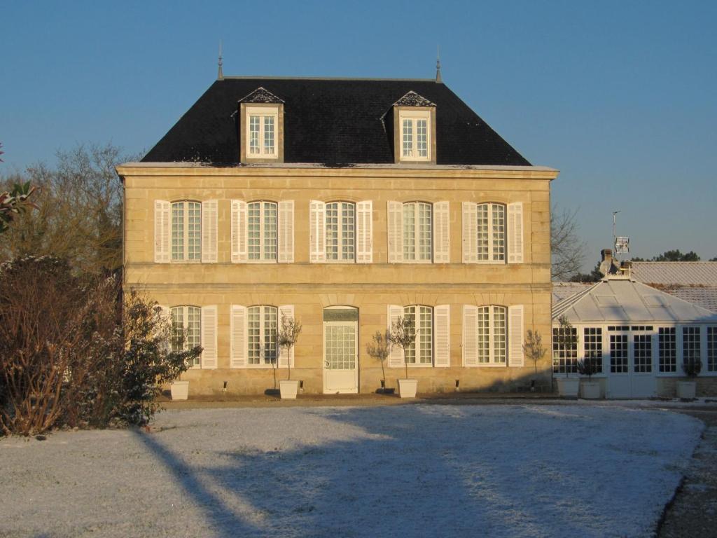 Chateau Beau Jardin Hotel Gaillan-en-Médoc Esterno foto
